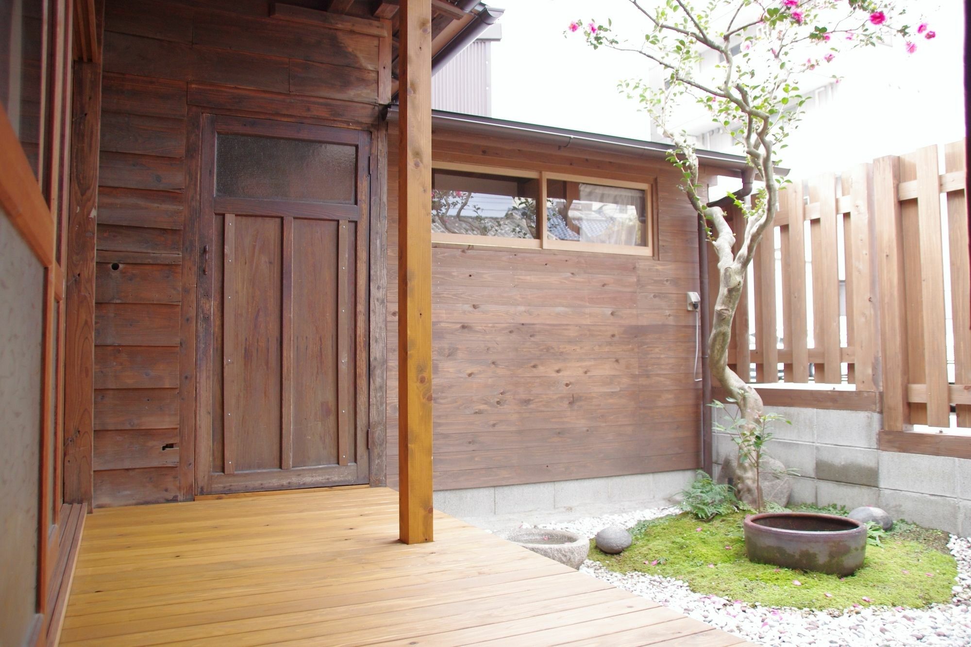 Harborside Guest House Minato Fukuoka  Exterior photo